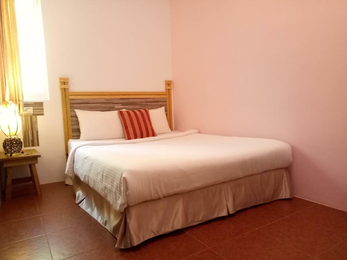 Longshui Nanwan Xing Zhan包棟 B&B מראה חיצוני תמונה